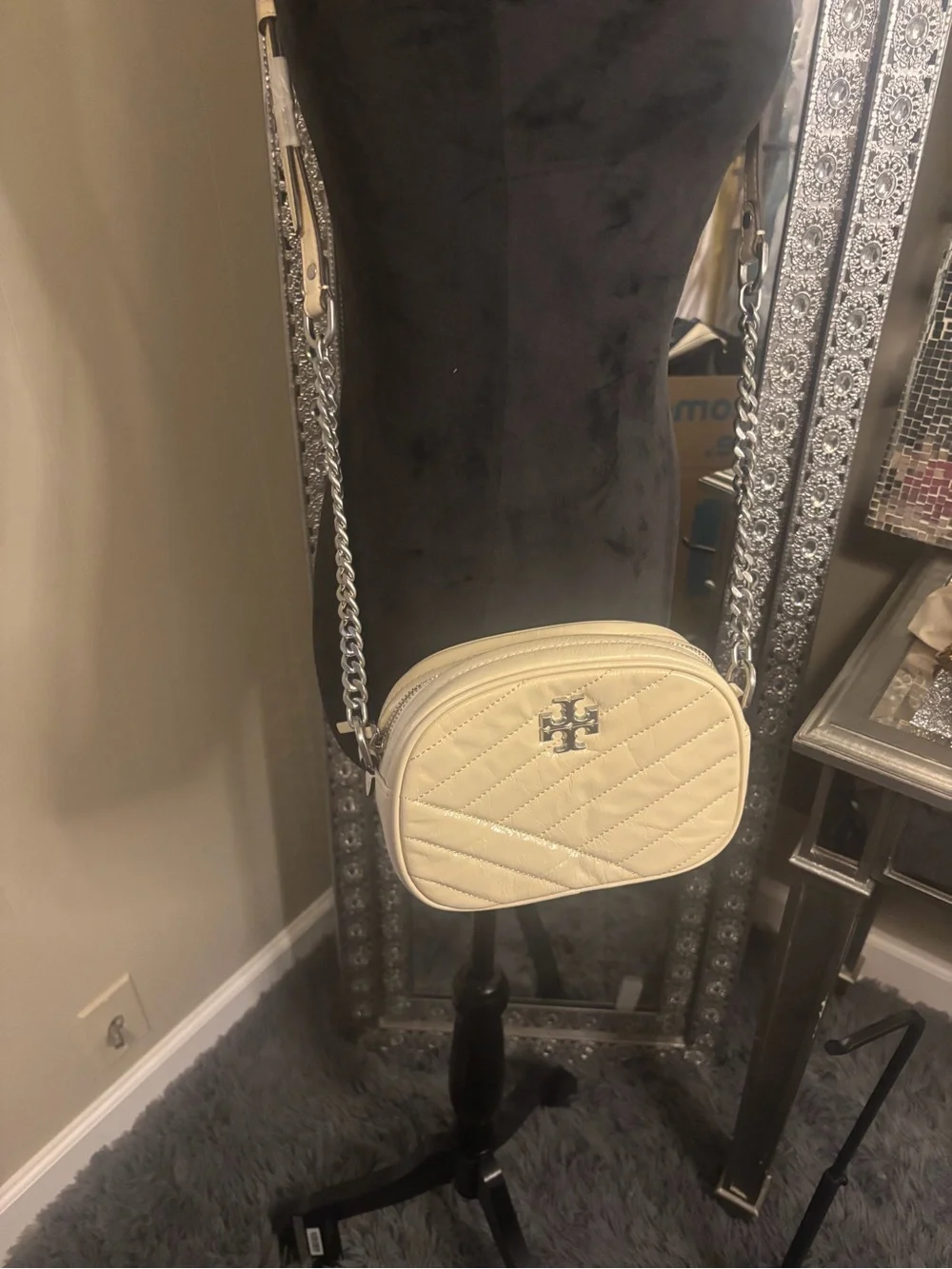 ⭐️Tory Burch Cream Kira Quilted‎ Crossbody Bag